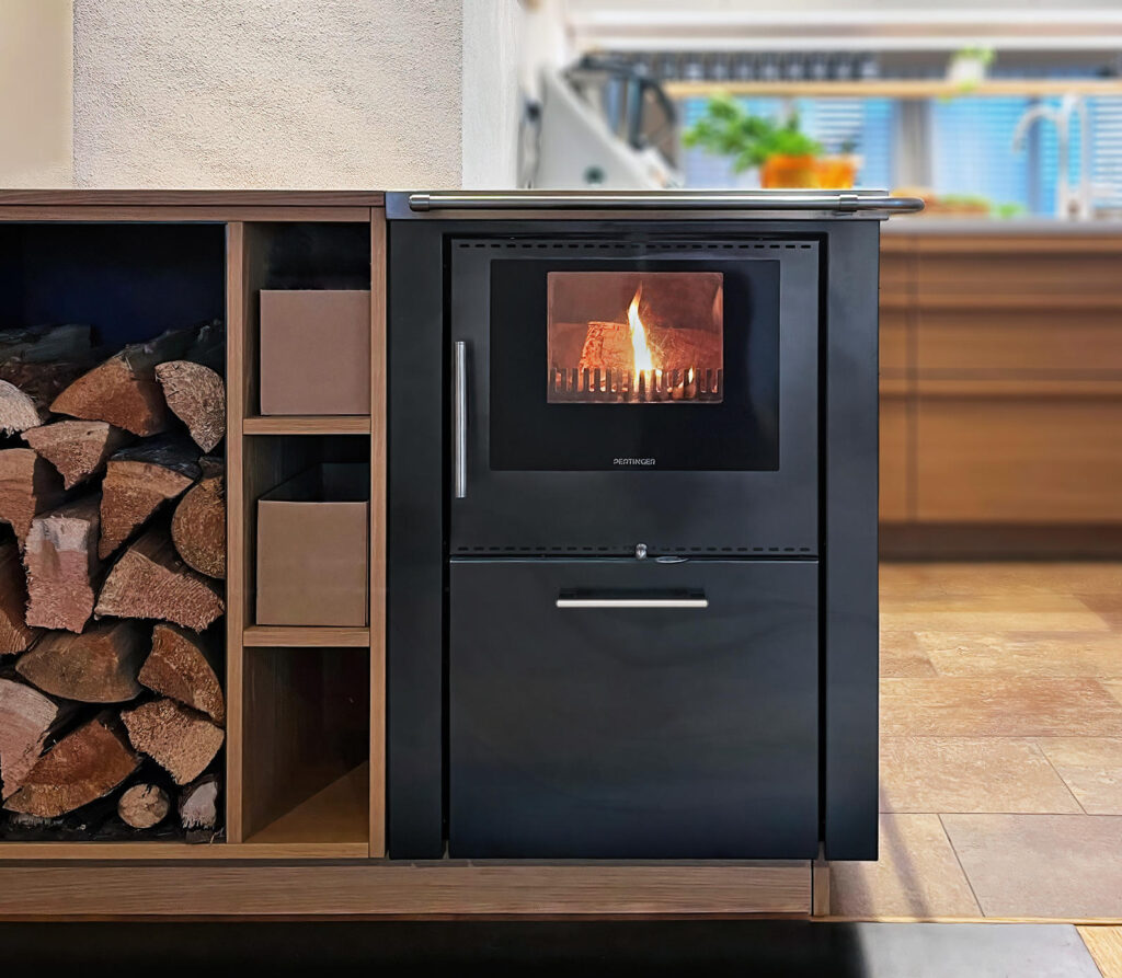 1 Okoalpin 60L sporak na drevo Pertinger Jihoceske kamnarstvi e1757324434544