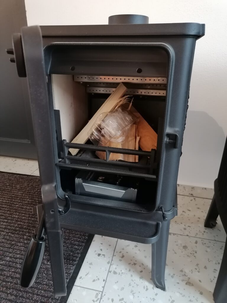 3 Kamna cim podpalujeme Jihoceske kamnarstvi