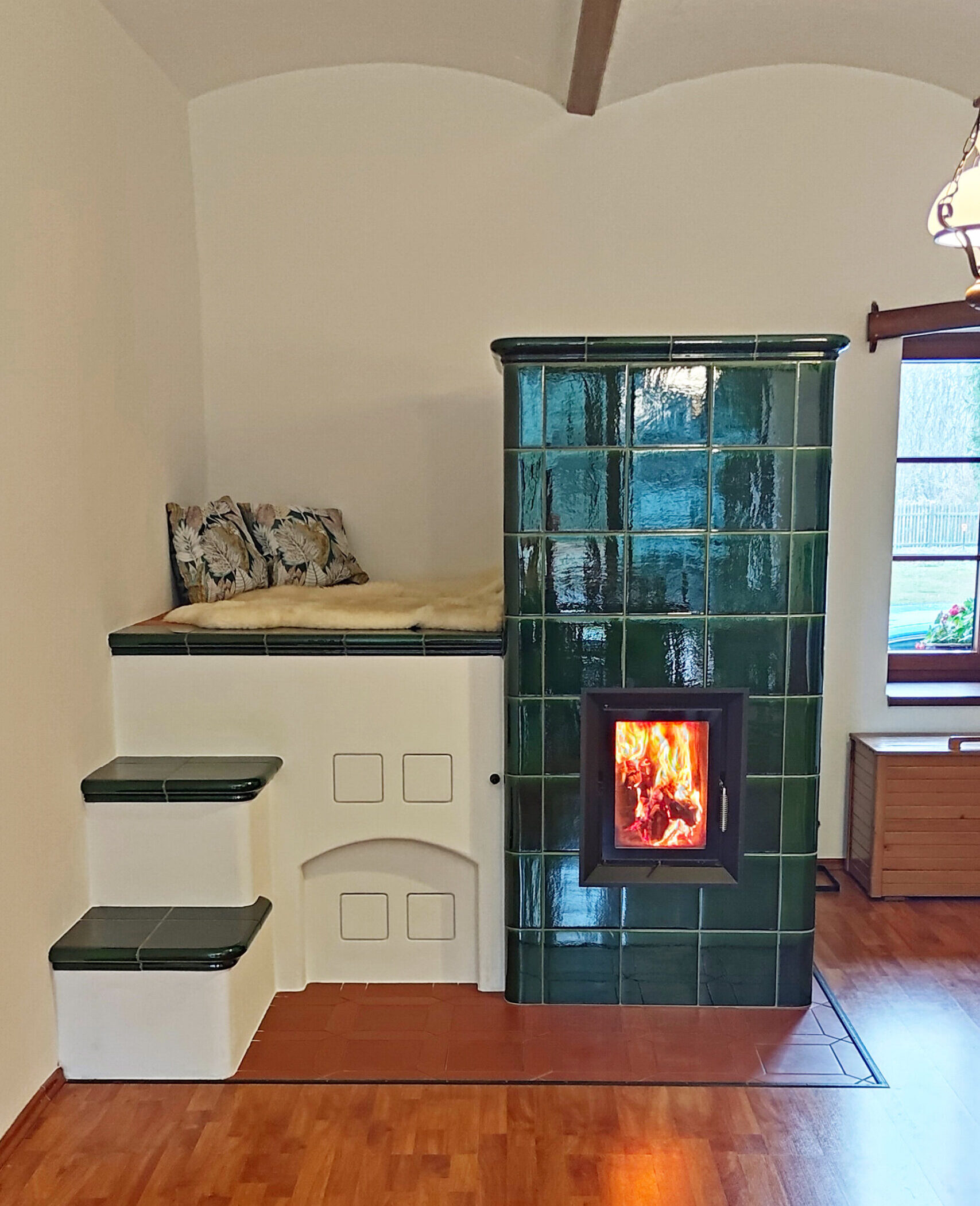 5 Kachlova kamna s tahovym systemem Jihoceske kamnarstvi scaled e1763744743804