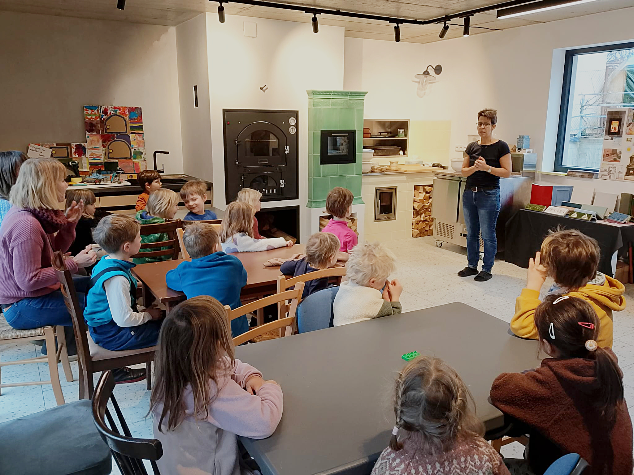 1 Kamnarska prednaska pro materskou skolu Jihoceske kamnarstvi